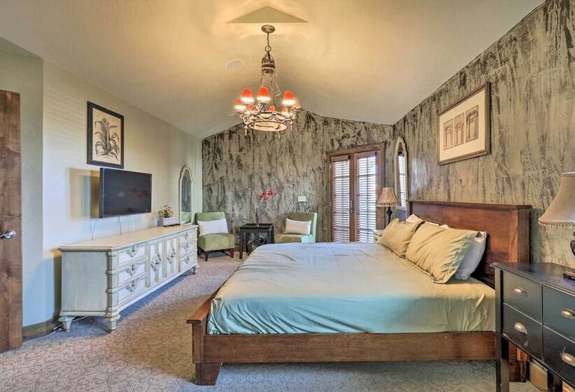 Luxurious Cedar City Getaway: 32 Mi To Brian Head!