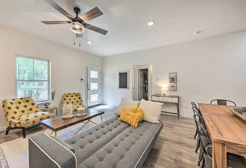 < 1/2 Mi To Lake + Boat Ramp: Mabank Home W/ Grill