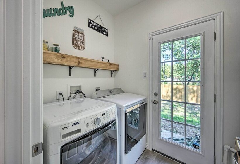 < 1/2 Mi To Lake + Boat Ramp: Mabank Home W/ Grill