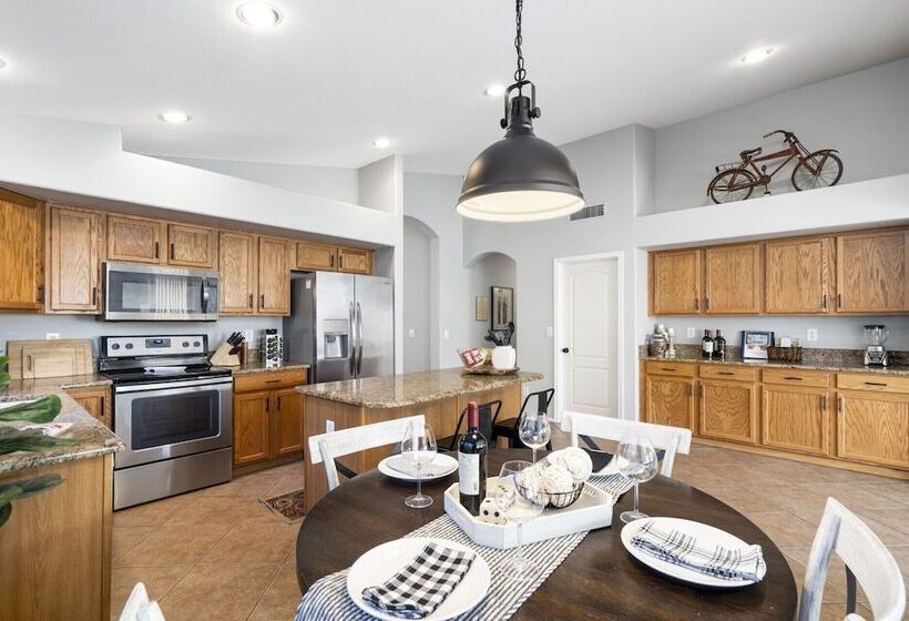 Maricopa Home <1 Mile To The Duke Golf Course!