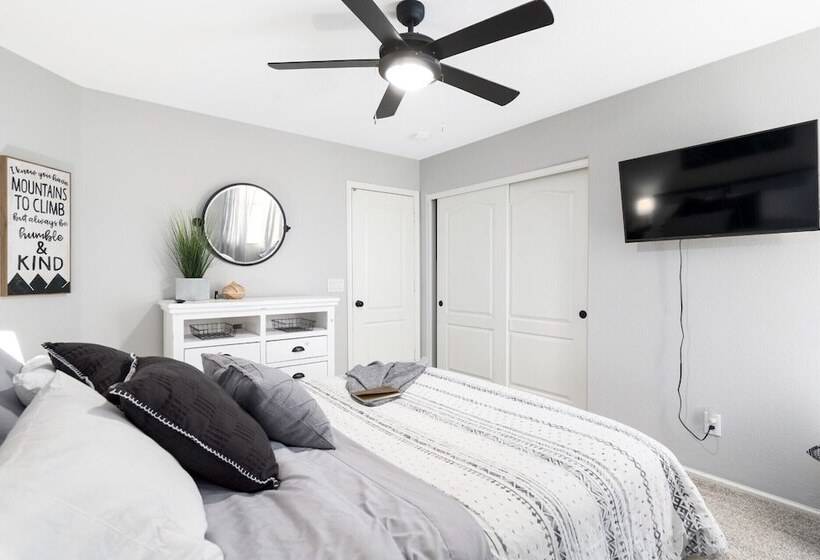 Maricopa Home <1 Mile To The Duke Golf Course!