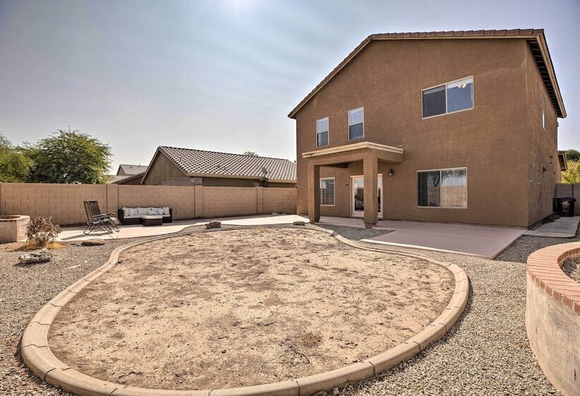 Maricopa Home W/ Outdoor Seating, 2 Mi To Golf!