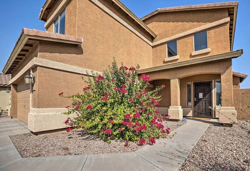 Maricopa Home W/ Outdoor Seating, 2 Mi To Golf!