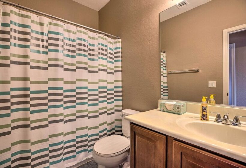 Maricopa Home W/ Outdoor Seating, 2 Mi To Golf!
