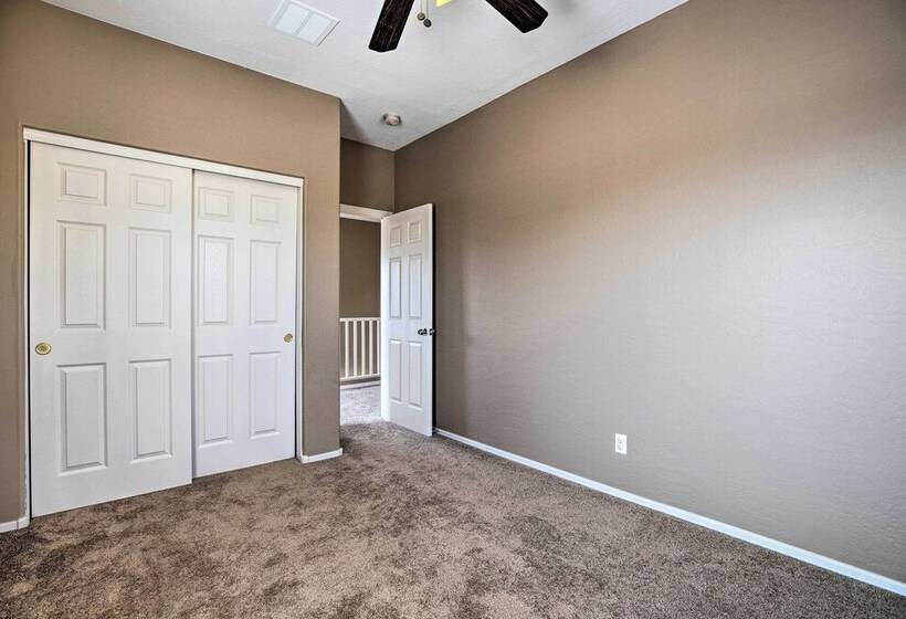 Maricopa Home W/ Outdoor Seating, 2 Mi To Golf!