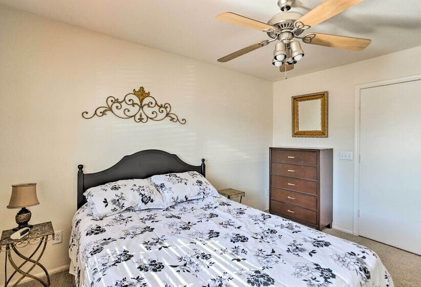 Maricopa House W/ Private Pool & Putting Green!