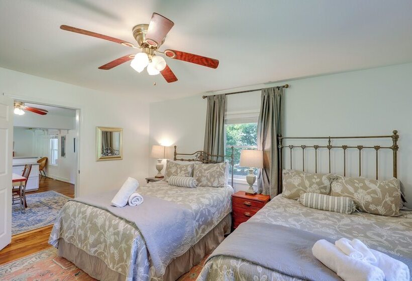 Marshall Cottage On 1895 Tobacco Farm W/ Hot Tub!