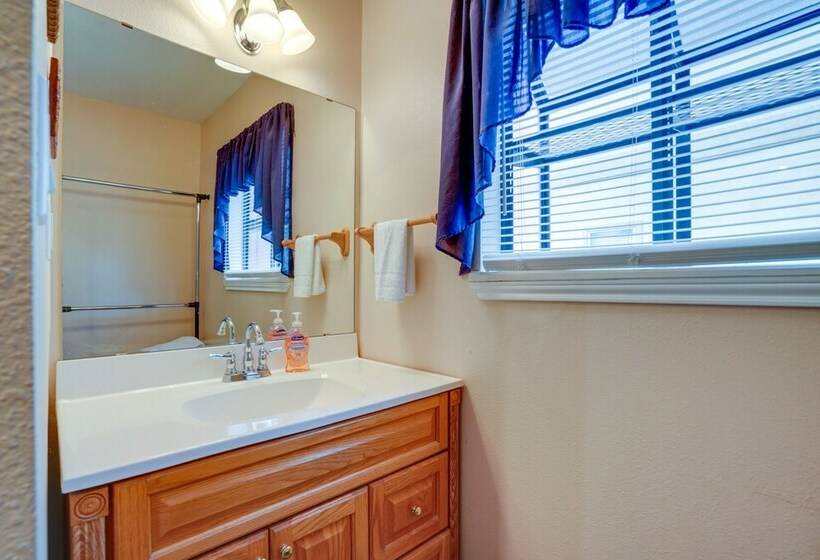 Deck & Gas Grill: Riverfront Mcqueeney Duplex