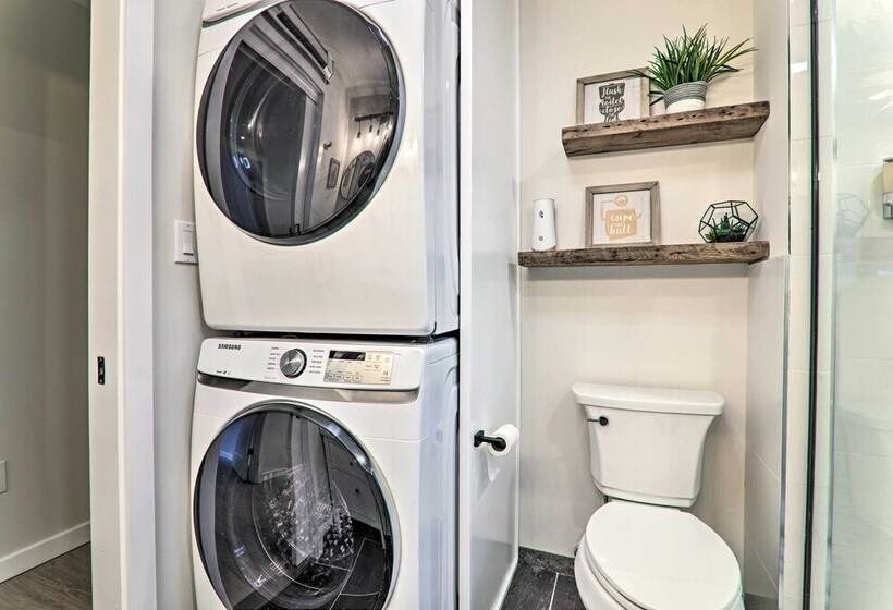 Lake & Pool Access: Home Near Tobyhanna State Park