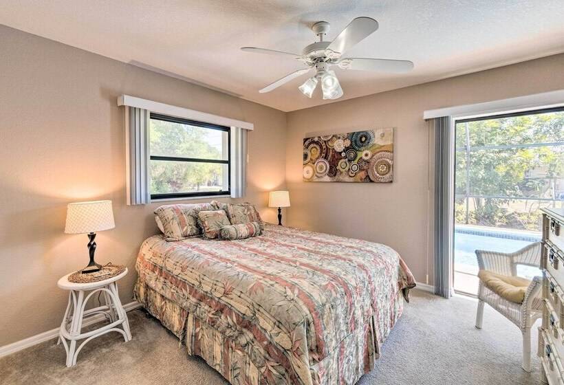 Modern House < 5 Miles To Port Charlotte Beach!