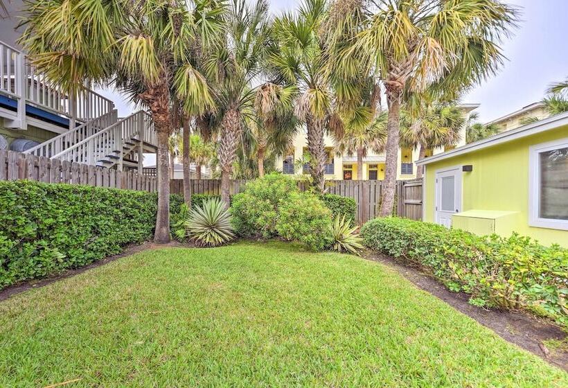 Modern Jacksonville Beach Retreat W/ Hot Tub!