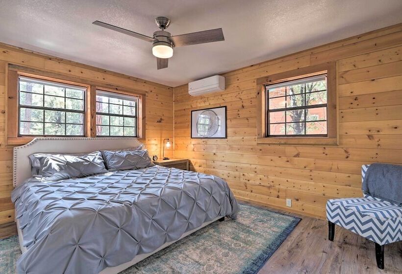 Deck, Games & Fire Pit: Modern Pine Cabin!