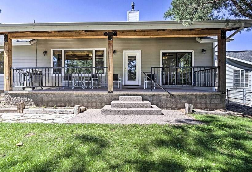 Modern Show Low Home W/ Bbq & Fire Pit!