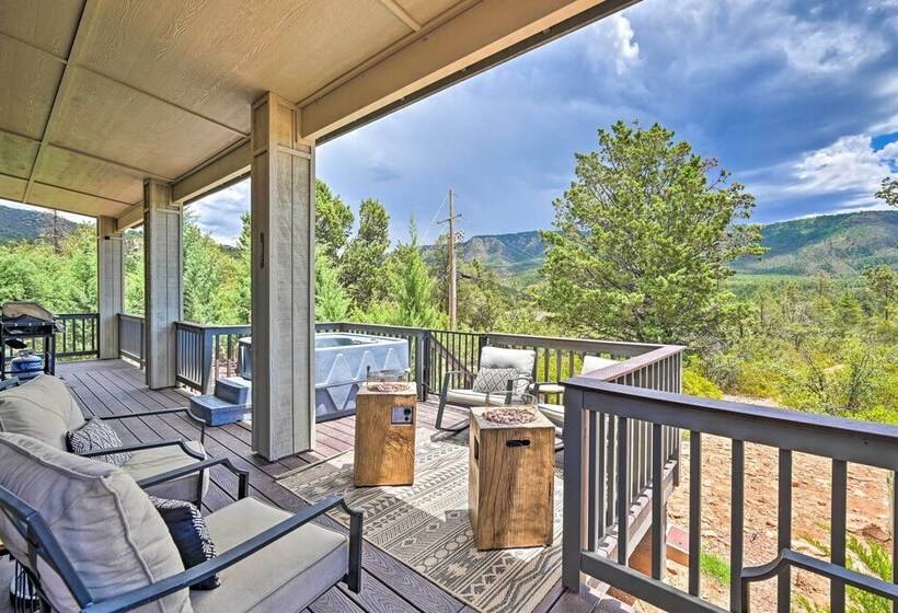 Mountain High Pines Retreat W/ Hot Tub + Views!
