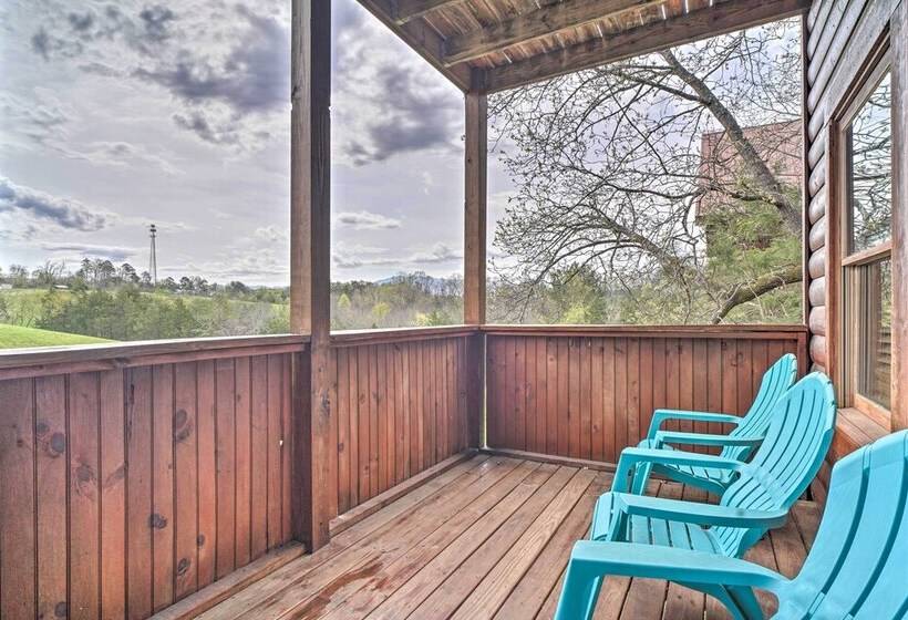 Mountain Pool Lodge Sevierville Cabin W/ Hot Tub