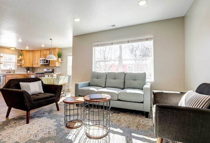 Mountain View Cedar City Home W/ Large Yard!