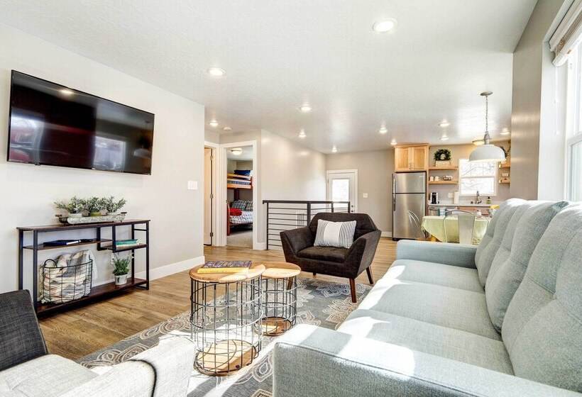 Mountain View Cedar City Home W/ Large Yard!