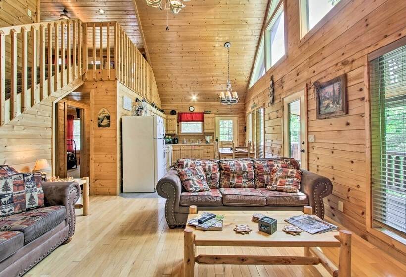 Cabin W/ Hot Tub & Deck ~ 12 Mi To Pigeon Forge!