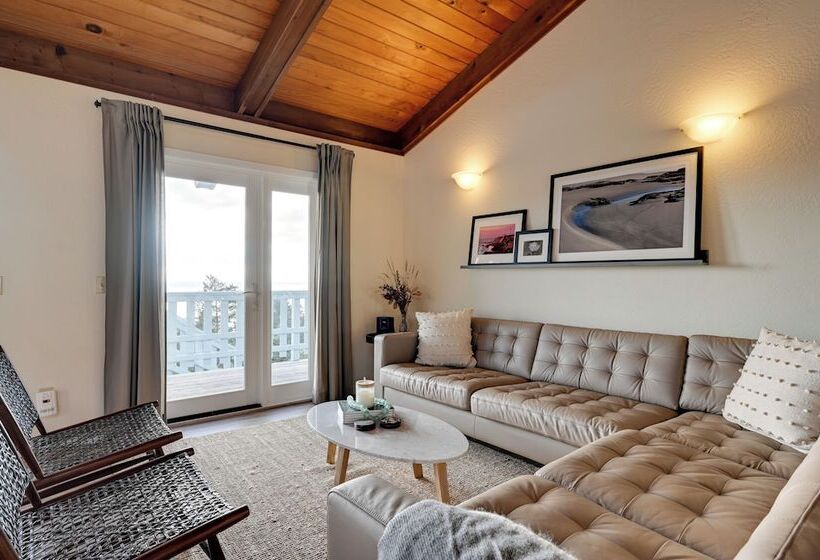 Pacific Coast House W/ Private Hot Tub!