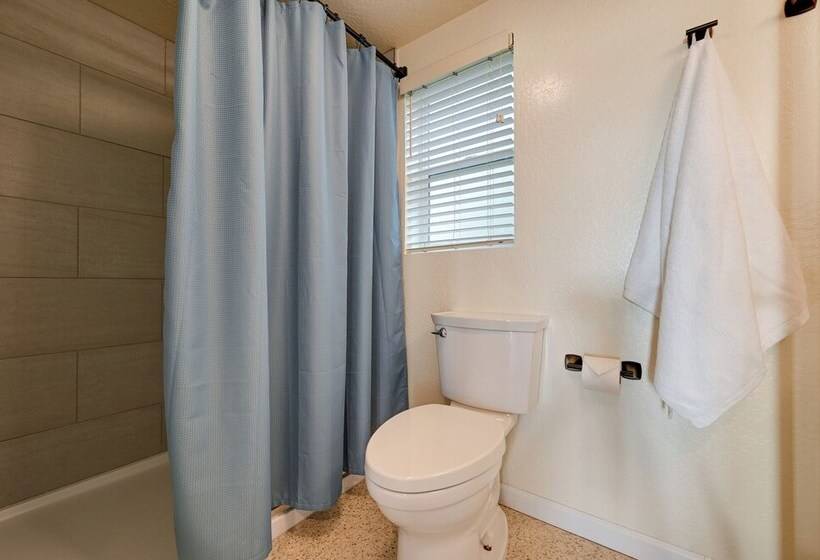 Pacific Coast House W/ Private Hot Tub!