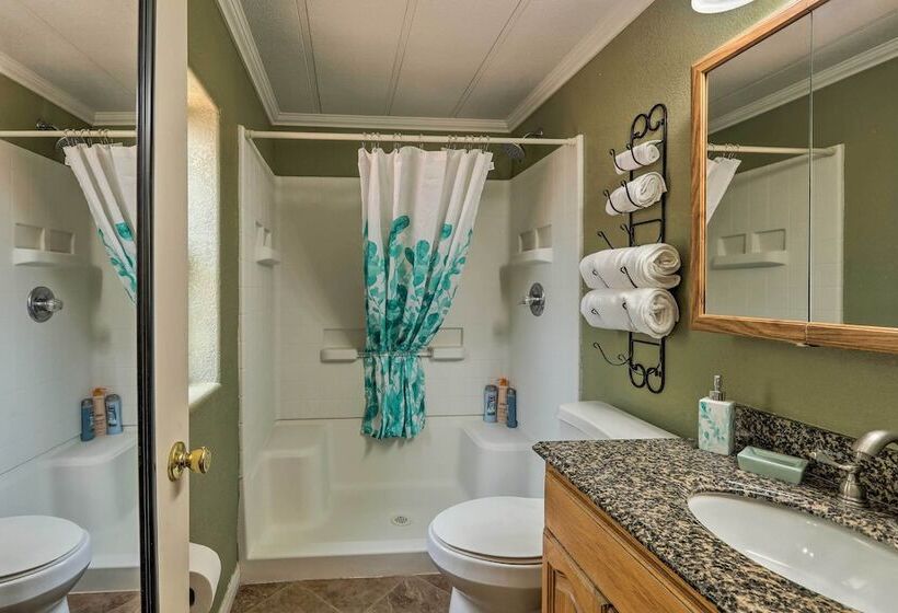 Page Home W/ Patio & Bbq, 3mi To Lake Powell!