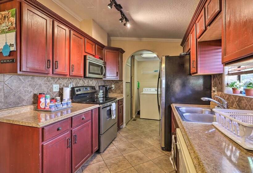 Page Home W/ Patio & Bbq, 3mi To Lake Powell!