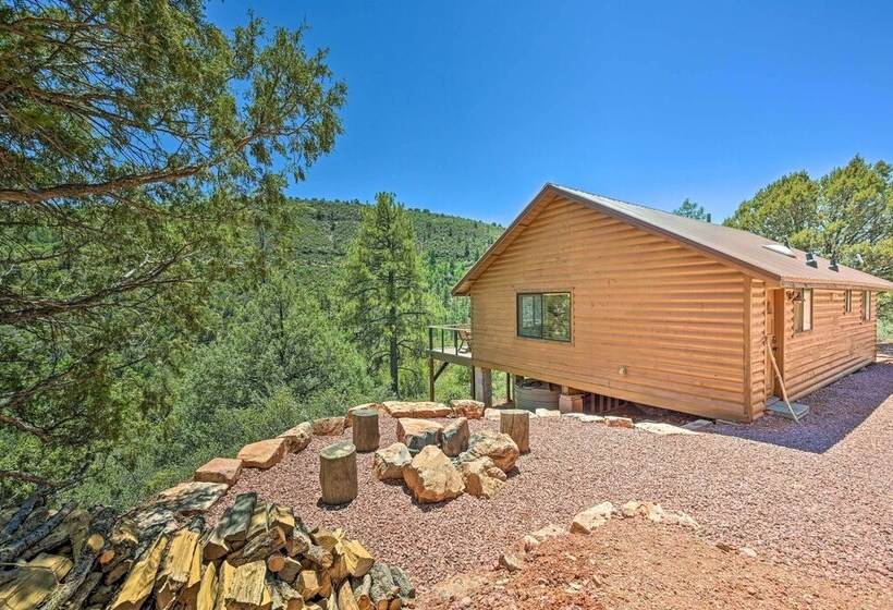 Deck & Mogollon Rim Views: Secluded Payson Cabin