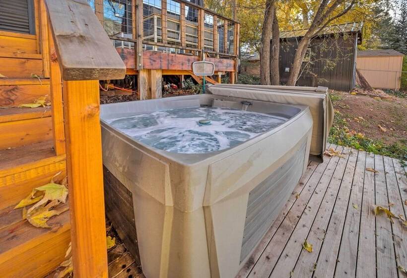 Waterfront Payson Escape W/ Private Hot Tub & Deck