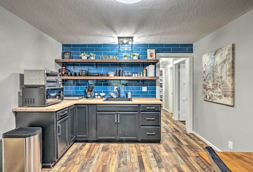 Peaceful Sonora Home W/ Grill: Walk To Downtown!