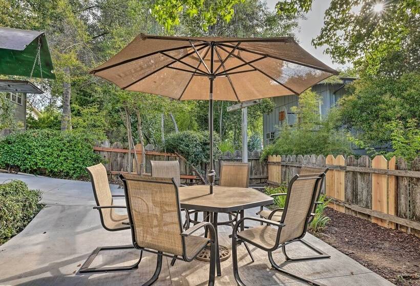 Peaceful Sonora Home W/ Grill: Walk To Downtown!