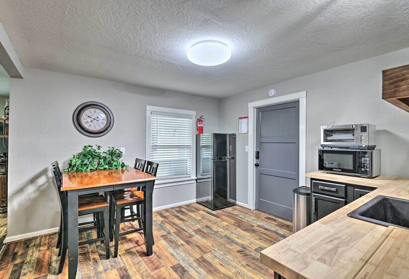 Peaceful Sonora Home W/ Grill: Walk To Downtown!