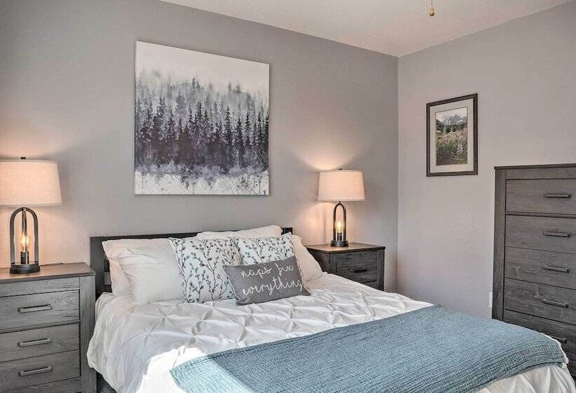 Pet Friendly Canon City Home W/ Fenced Yard!