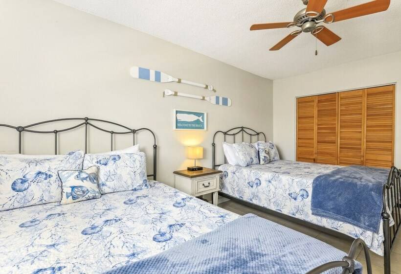 Jensen Beach Home: 1/4 Mi To Beach Access!