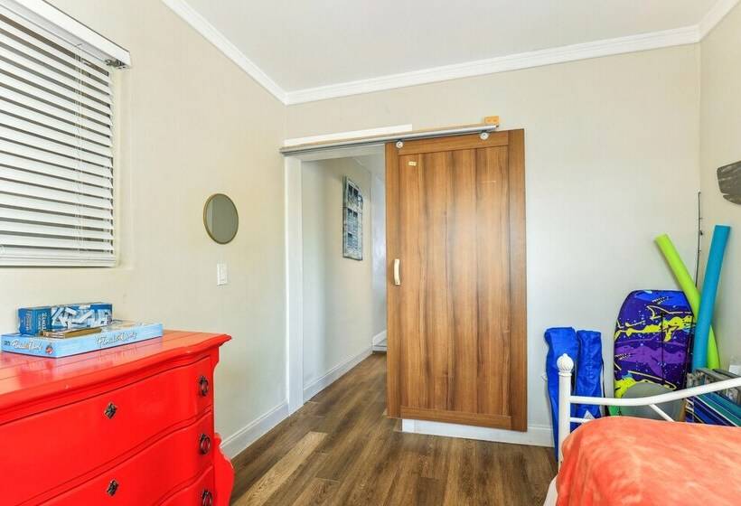 Jensen Beach Home: 1/4 Mi To Beach Access!