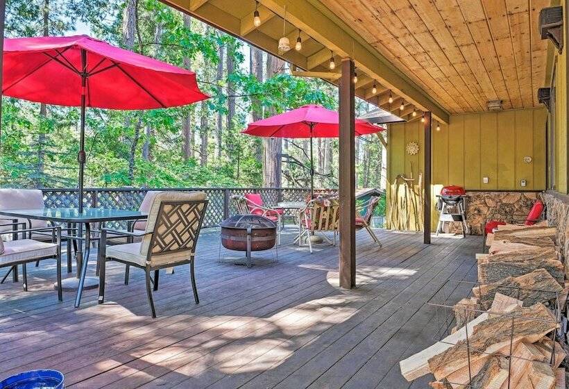 Home W/ Serene Deck In Twain Harte!