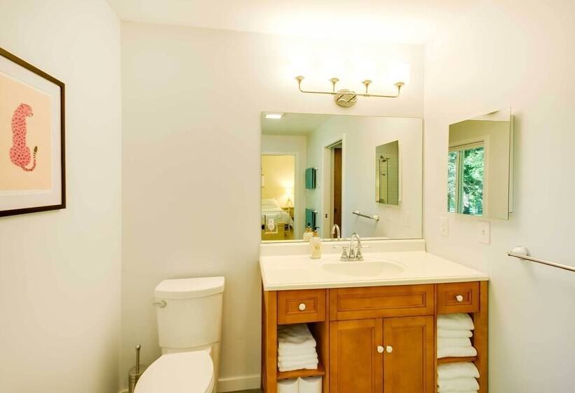 Quaint Charlottesville Home < 10 Mi To Dtwn!