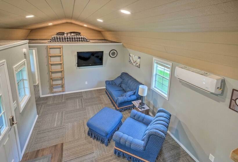 Quaint Montezuma Cabin Near Lake Ponderosa!