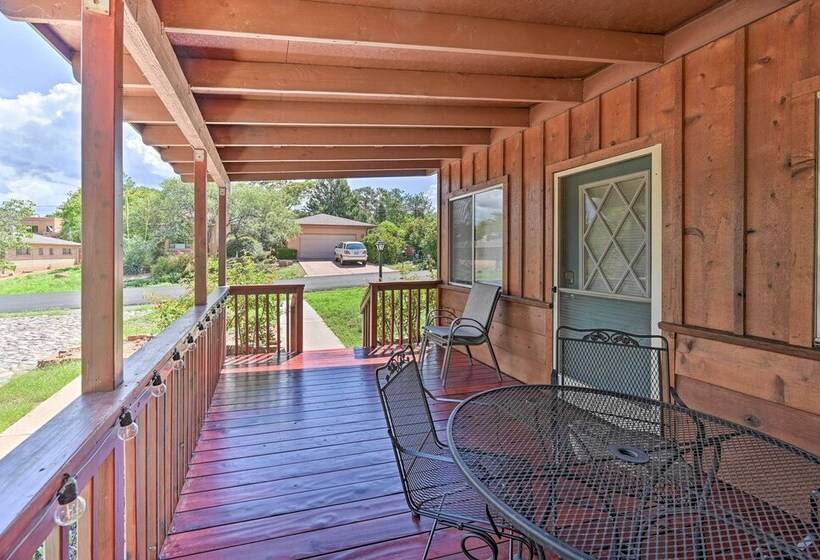Quaint Sedona Cottage W/ Backyard + Views!