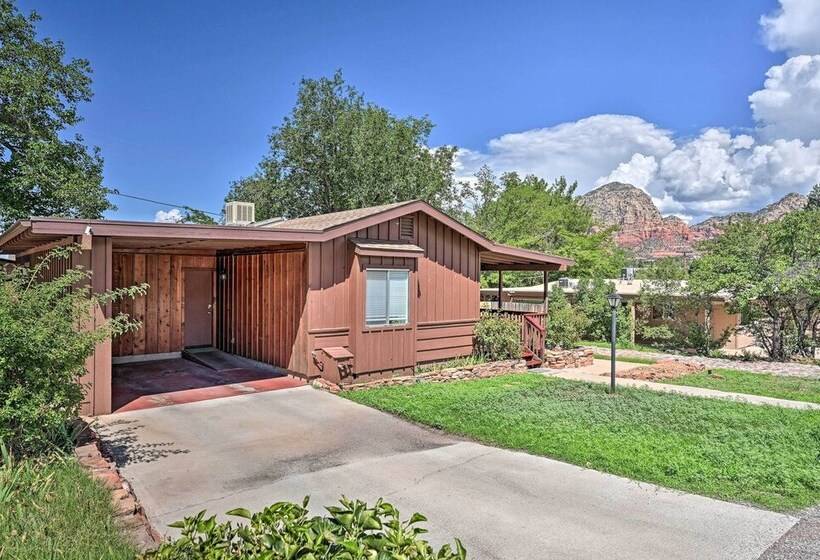 Quaint Sedona Cottage W/ Backyard + Views!