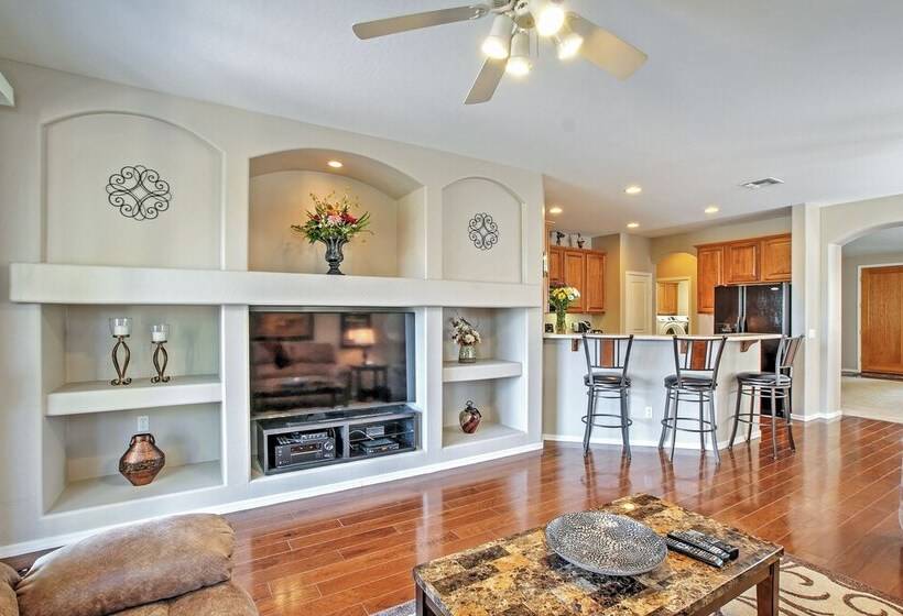 Queen Creek Home: Private Pool + Golf Course View!