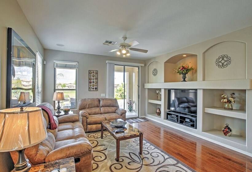 Queen Creek Home: Private Pool + Golf Course View!