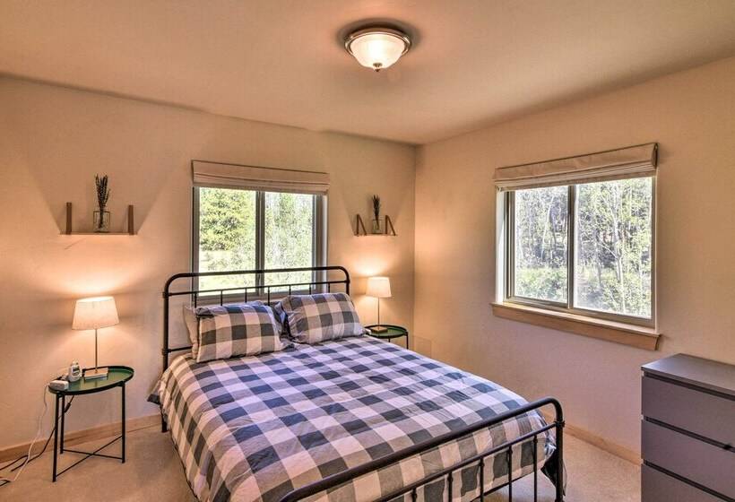 Refined Fairplay Family Retreat W/ Deck+grill