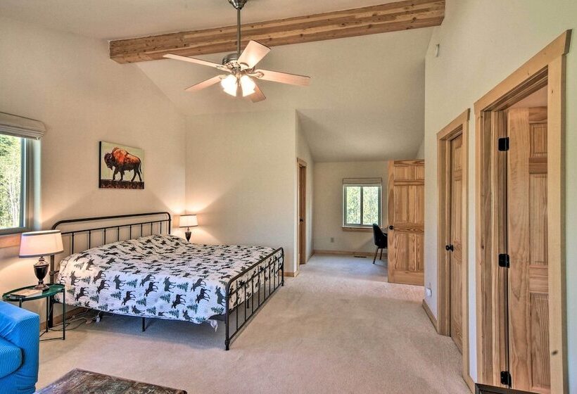 Refined Fairplay Family Retreat W/ Deck+grill