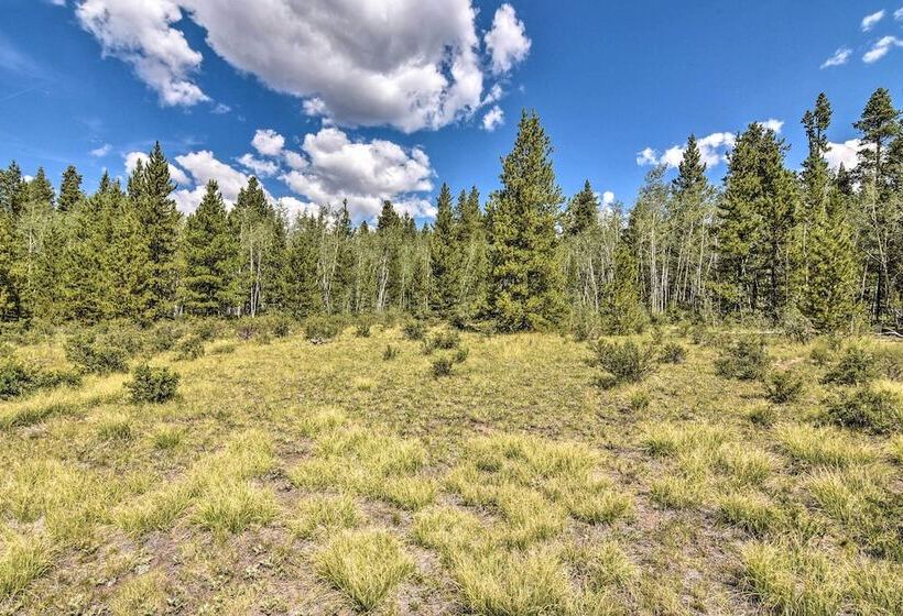 Refined Fairplay Family Retreat W/ Deck+grill