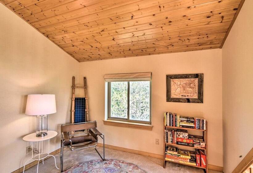 Refined Fairplay Family Retreat W/ Deck+grill