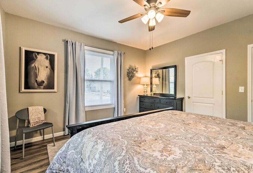 Remodeled Dtwn Hot Springs Home W/ Porch!