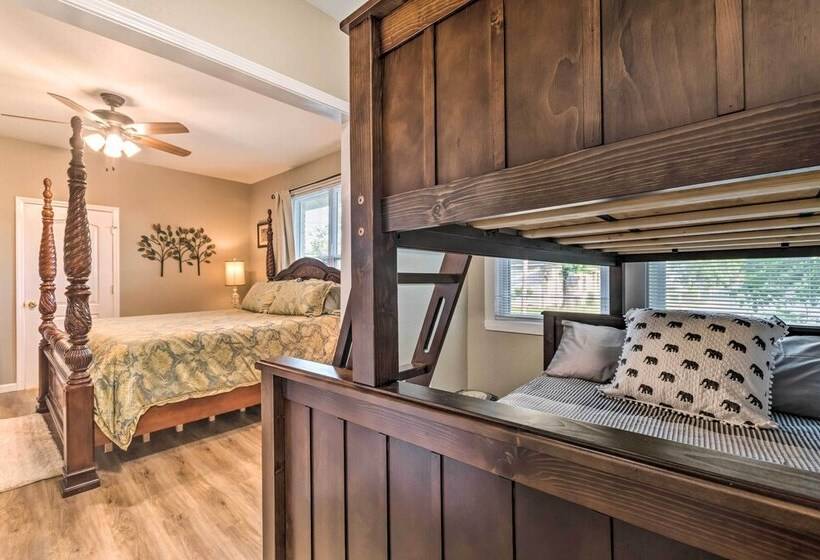 Remodeled Dtwn Hot Springs Home W/ Porch!