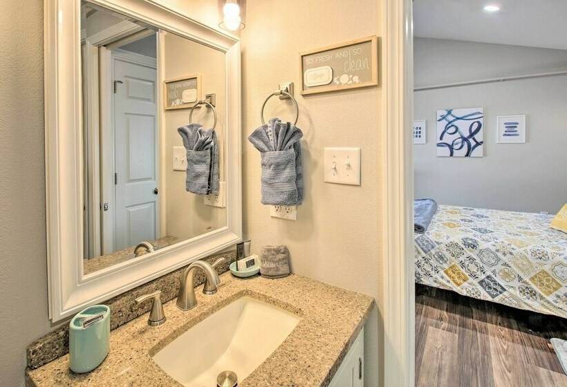 Renovated 1930s Cottage 4 < 1 Mi To Natl Park