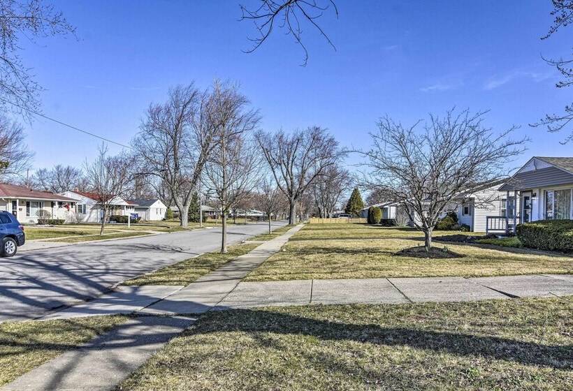 Buffalo Getaway W/ Charcoal Grill & Patio!