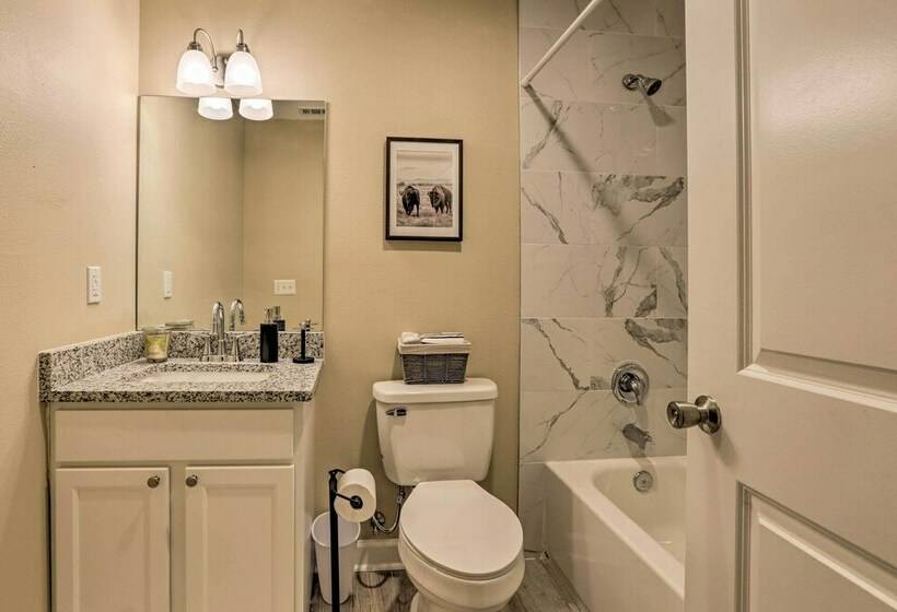 Renovated Tally Escape W/ Deck < 5 Mi To Fsu!